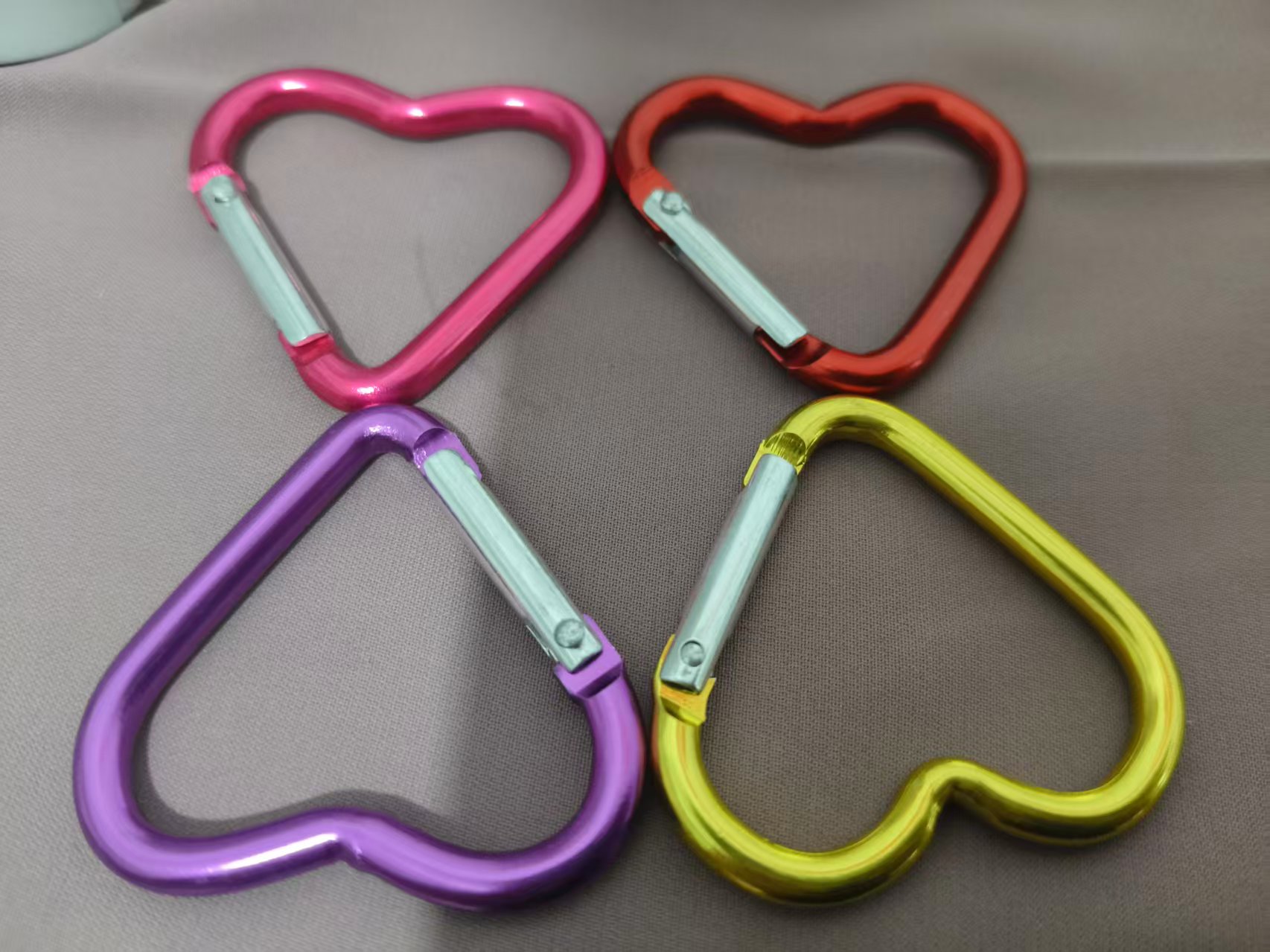 5pcs Aluminum Alloy Colorful H - огляд і ціна Carabiner Keychain